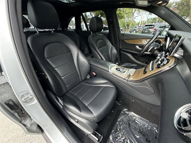 Used 2018 Mercedes-Benz GLC 300 image 25