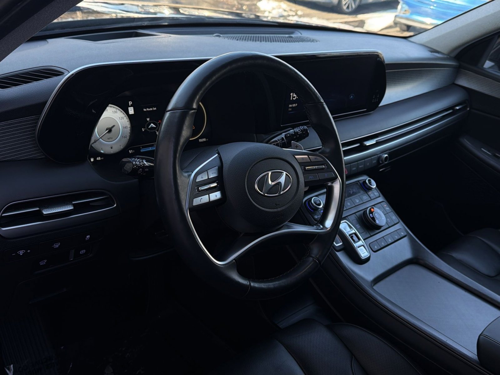 Used 2024 Hyundai Palisade Limited image 16