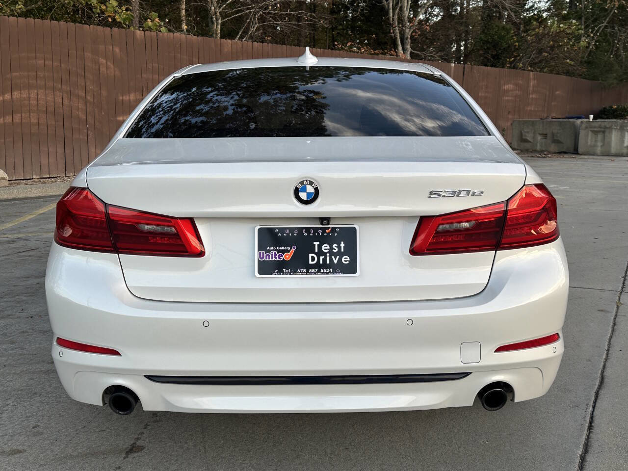 Used 2018 BMW 530e 530e iPerformance 4dr Sedan RWD image 16