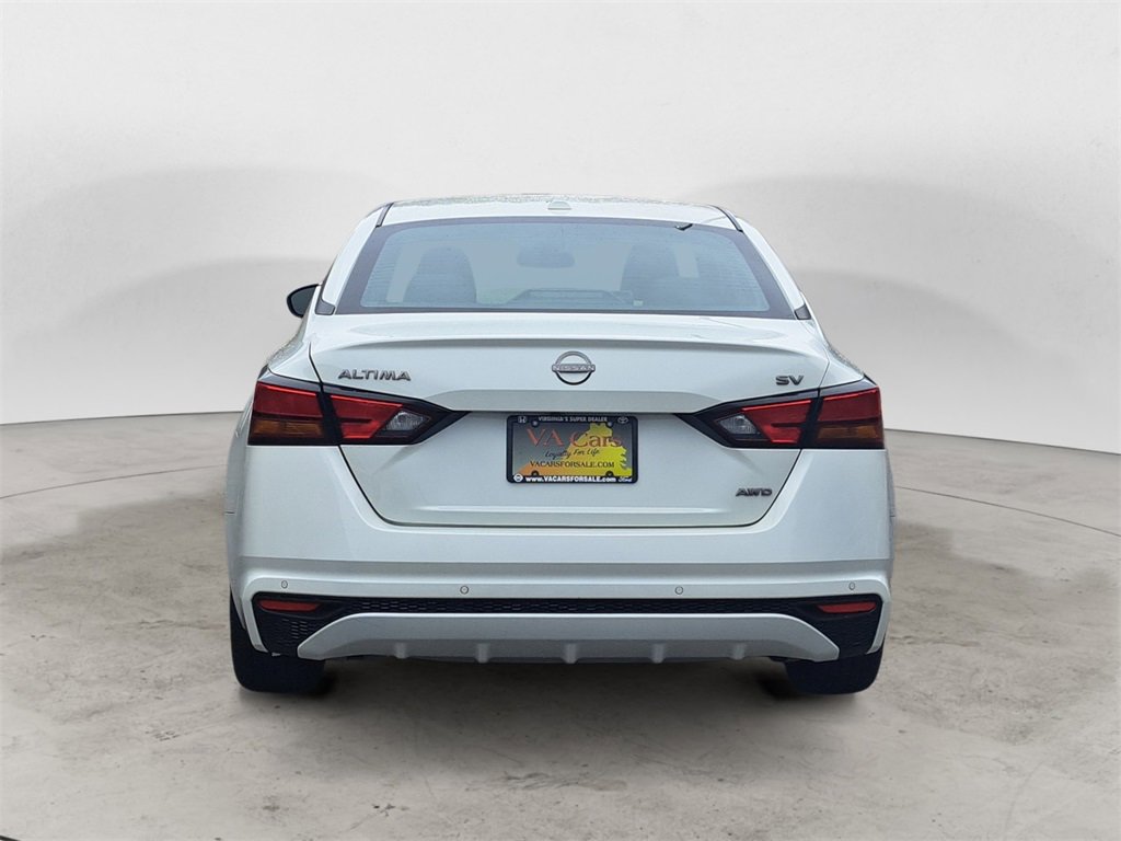 Used 2023 Nissan Altima 2.5 SV image 4