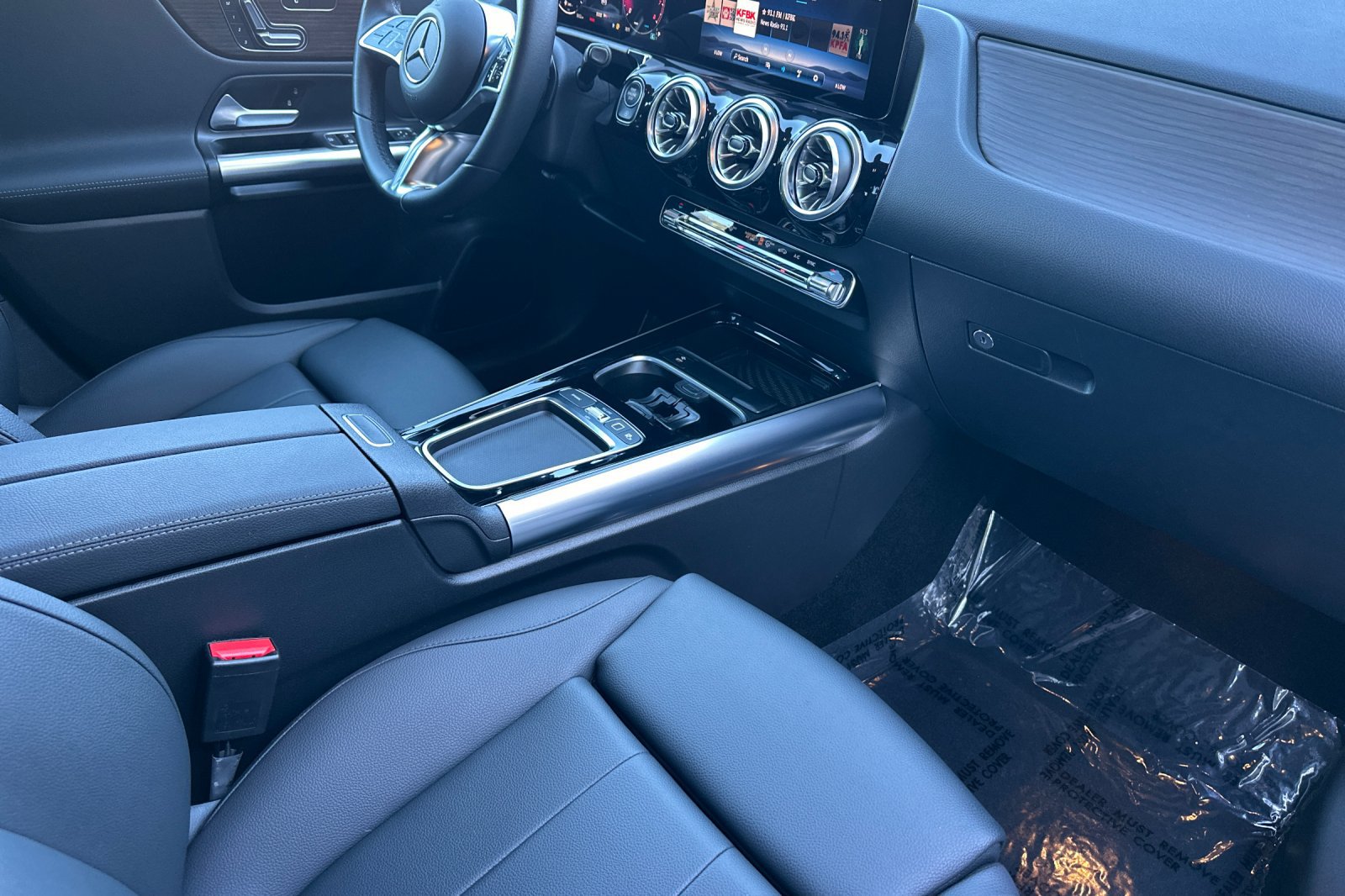 Certified 2025 Mercedes-Benz GLA 250 image 16