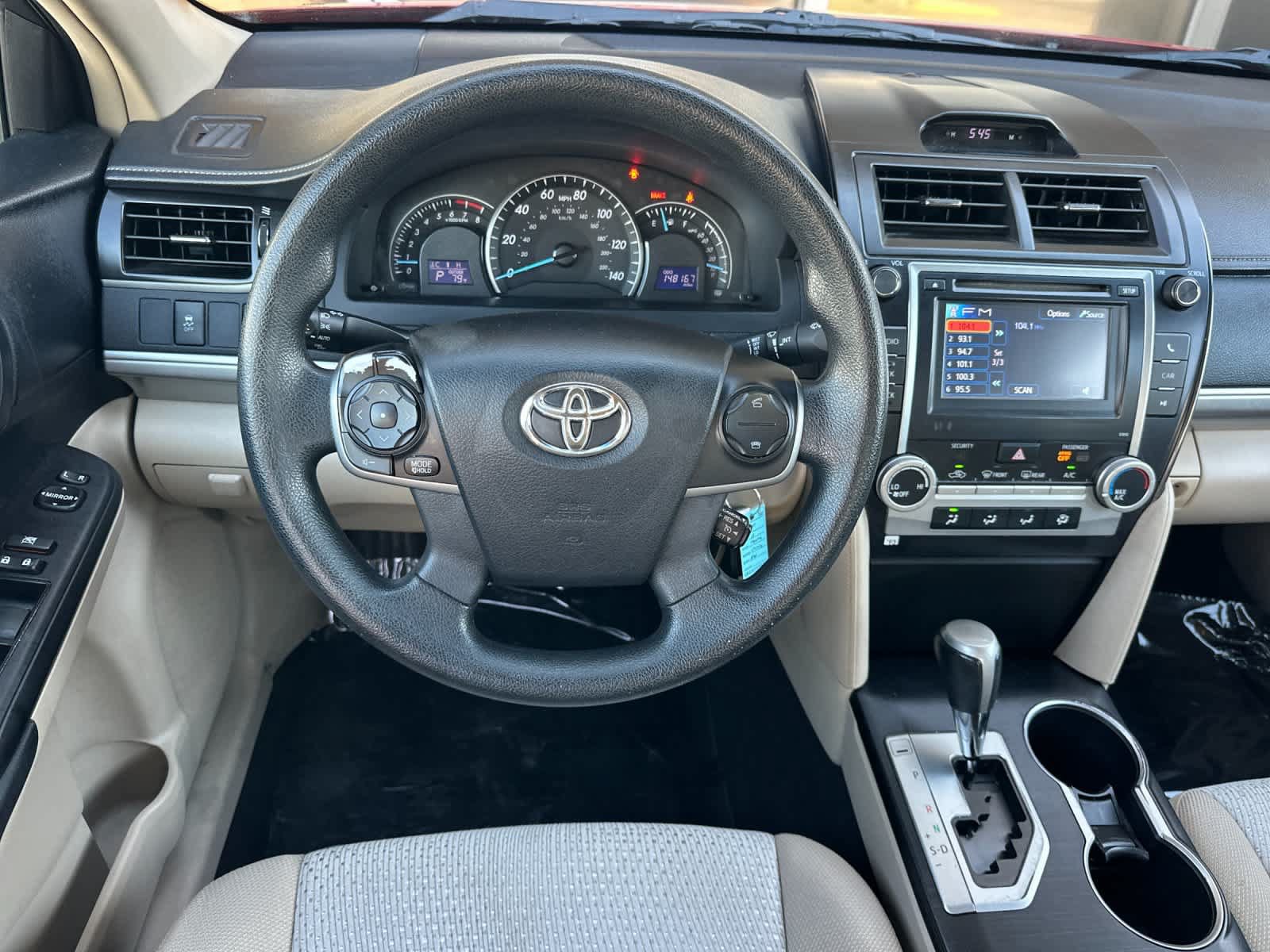 Used 2012 Toyota Camry LE FWD image 15