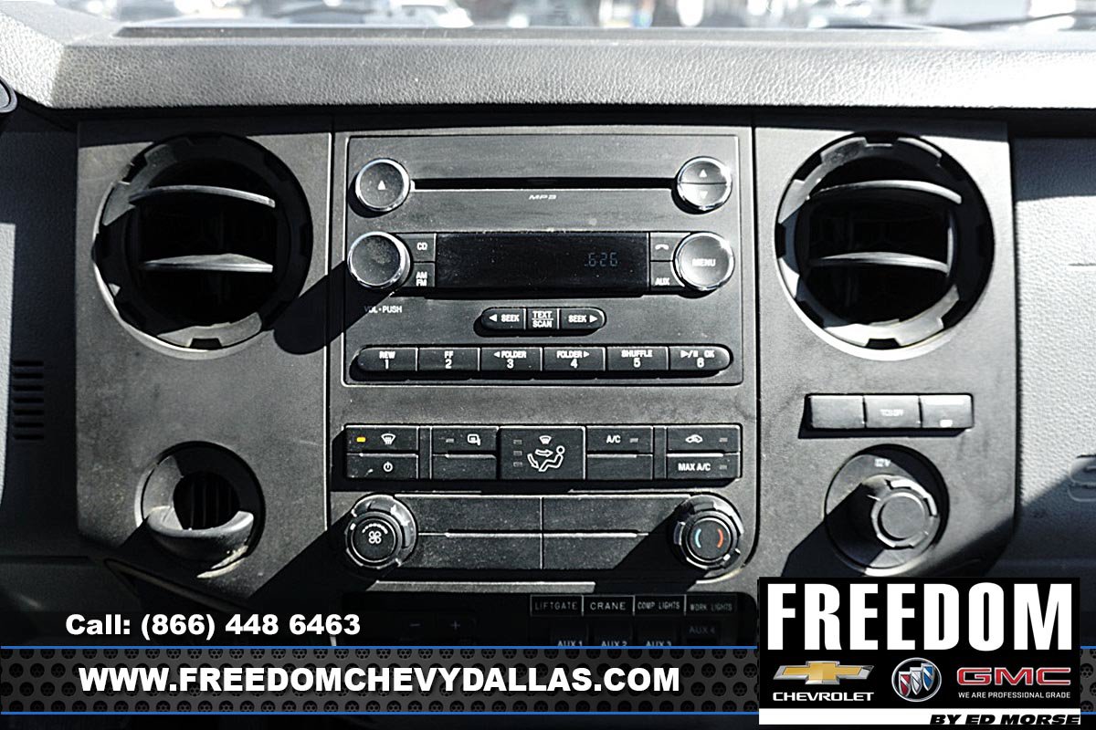 Used 2015 Ford F550 4x4 Regular Cab Super Duty image 15