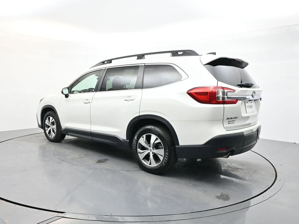 Used 2023 Subaru Ascent Premium w/ Convenience Package image 5