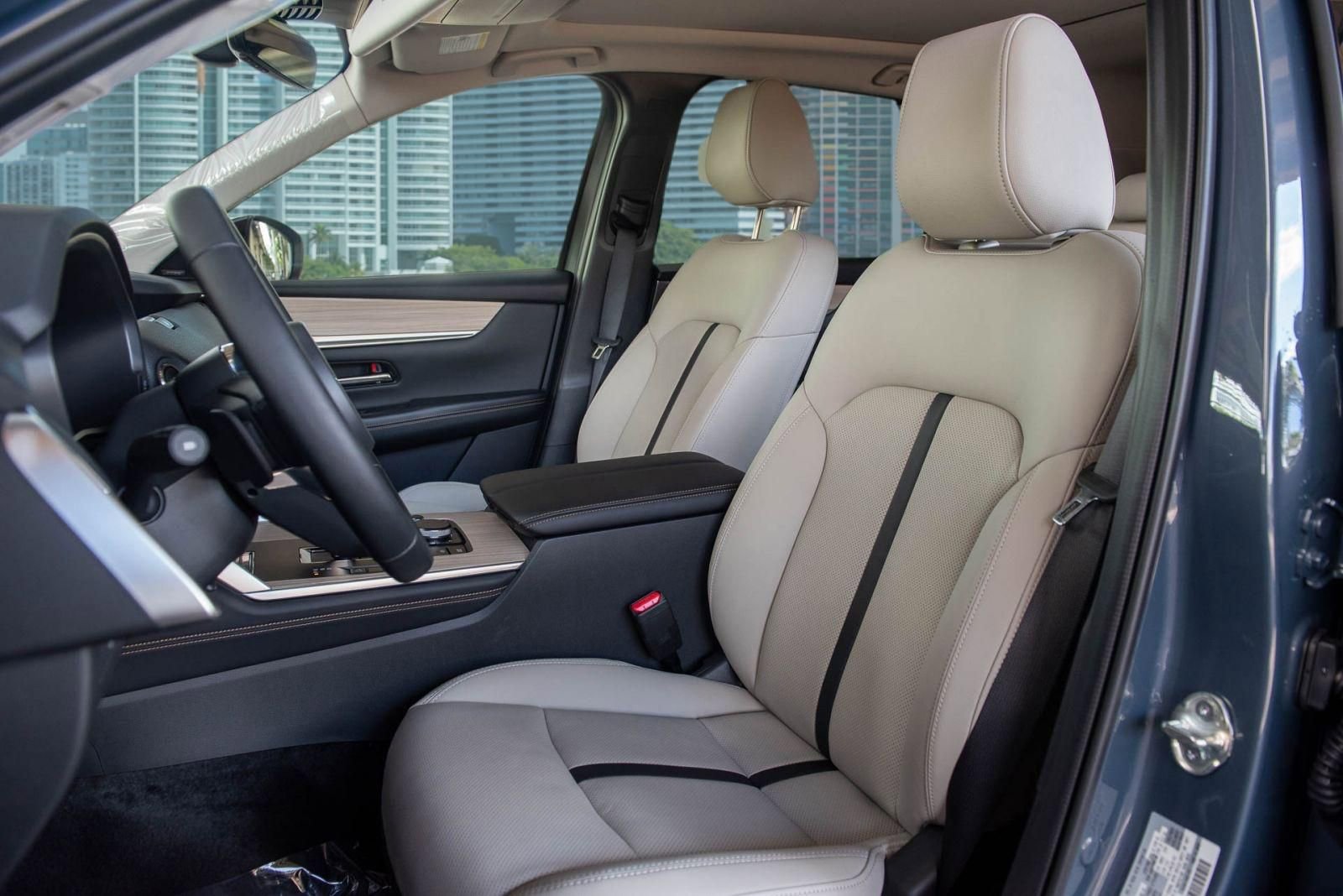 New 2026 MAZDA CX-90 3.3 Turbo w/ Premium Sport Pkg image 6