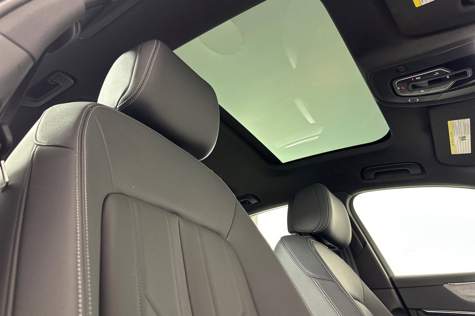 Used 2025 Audi A6 3.0T Premium image 15