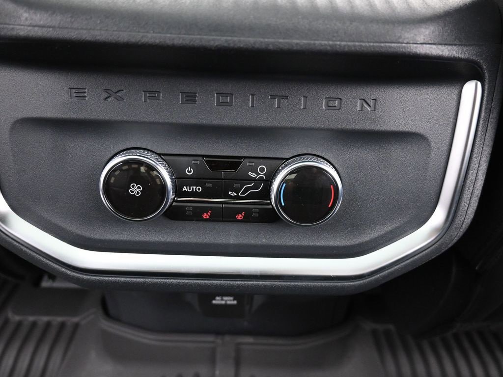 New 2025 Ford Expedition Tremor image 14