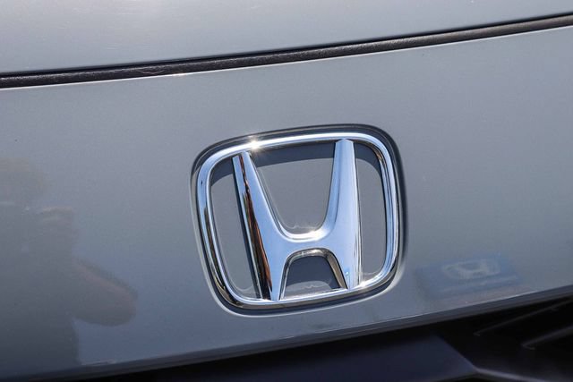 Certified 2025 Honda HR-V Sport image 6