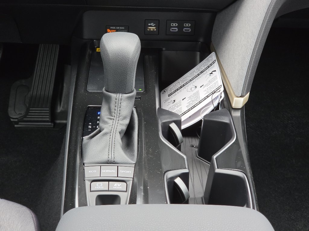 New 2026 Toyota Camry LE AWD/4WD image 23