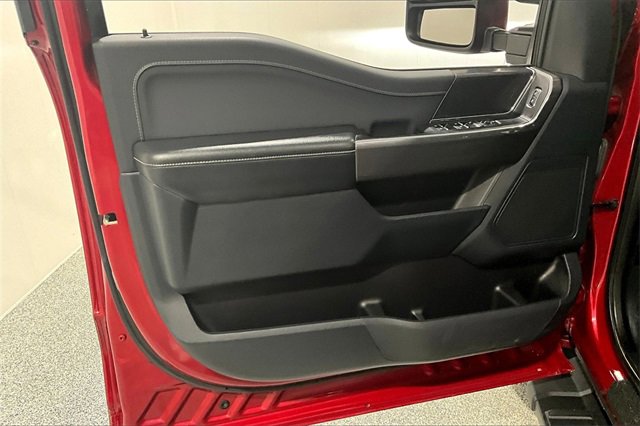 Used 2022 Ford F150 XLT w/ Equipment Group 302A High image 22