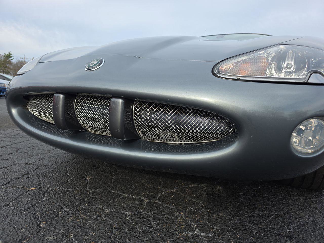 Used 2004 Jaguar XK8 Convertible image 38
