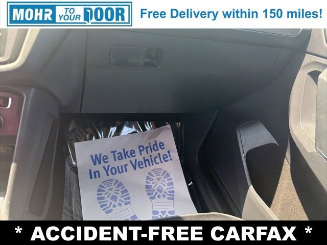 Used 2018 Volkswagen Tiguan SE AWD/4WD image 28