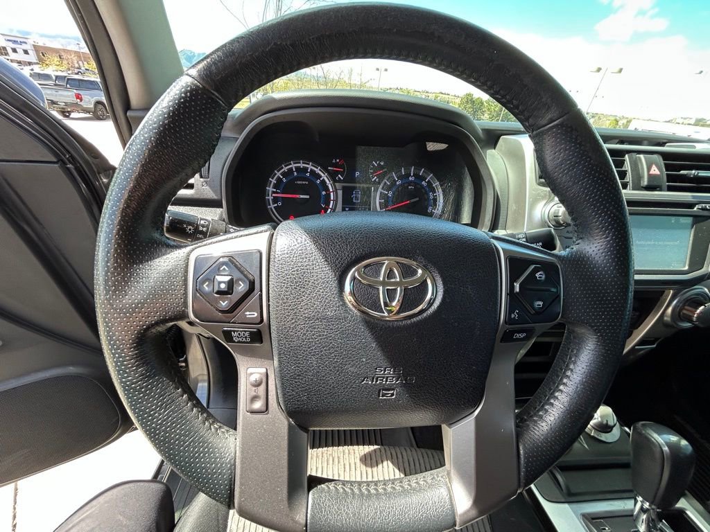 Used 2017 Toyota 4Runner SR5 image 14