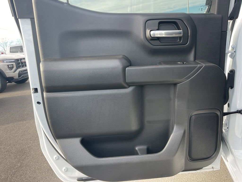 Used 2025 Chevrolet Silverado 1500 Custom Trail Boss image 13