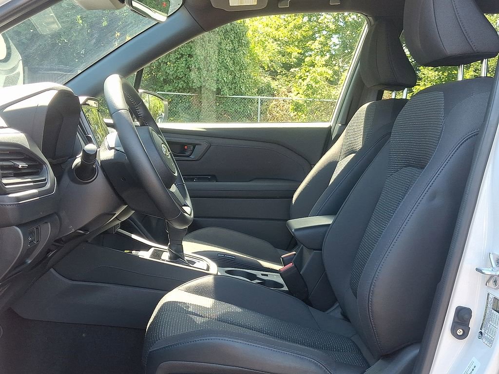 Used 2025 Subaru Forester Premium AWD/4WD image 12
