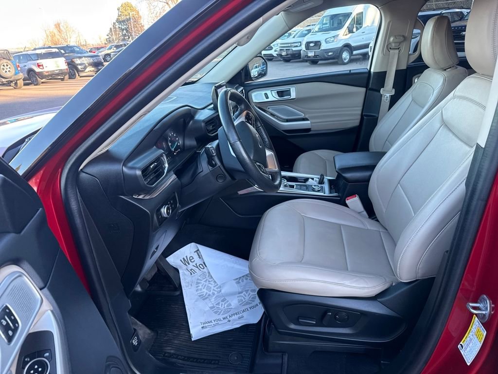 Certified 2023 Ford Explorer Limited w/ Limited Technology Package image 11