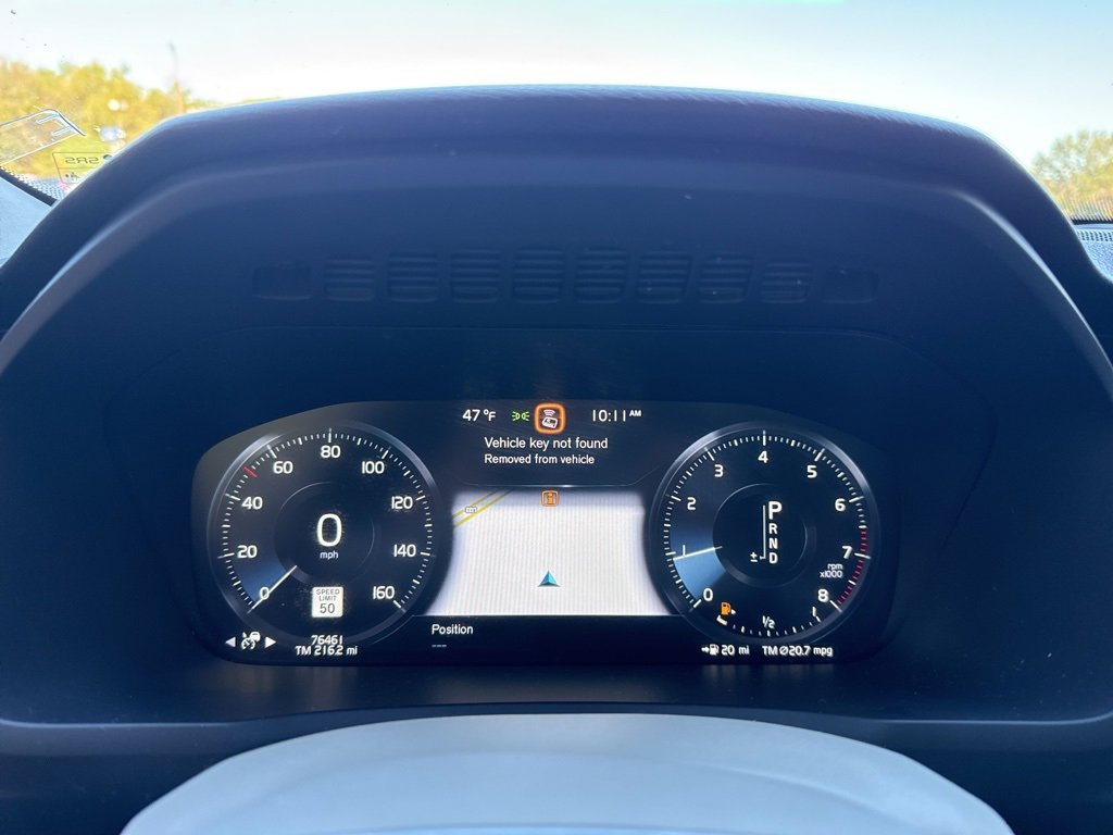 Used 2020 Volvo XC90 T5 Momentum w/ Protection Package image 23