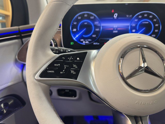 Used 2025 Mercedes-Benz EQE 350+ 4MATIC SUV image 19