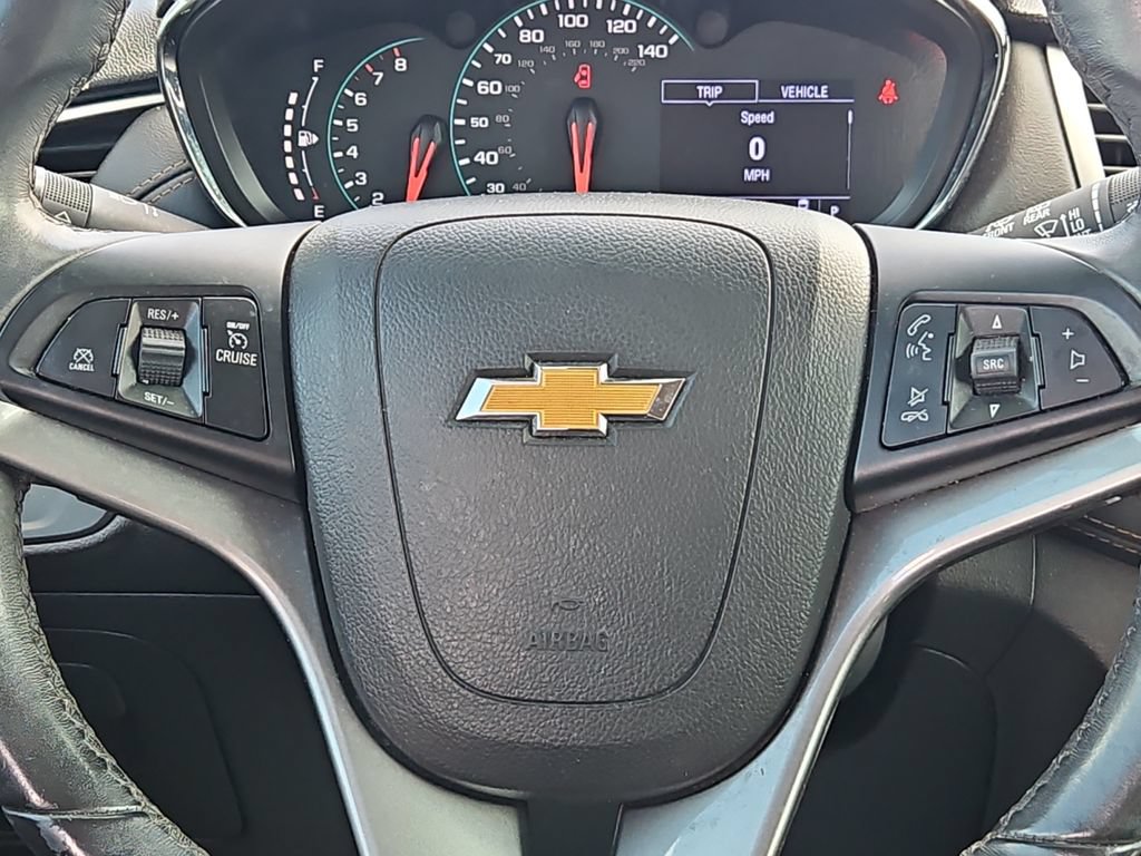 Certified 2020 Chevrolet Trax LT w/ Driver Confidence Package FWD image 21