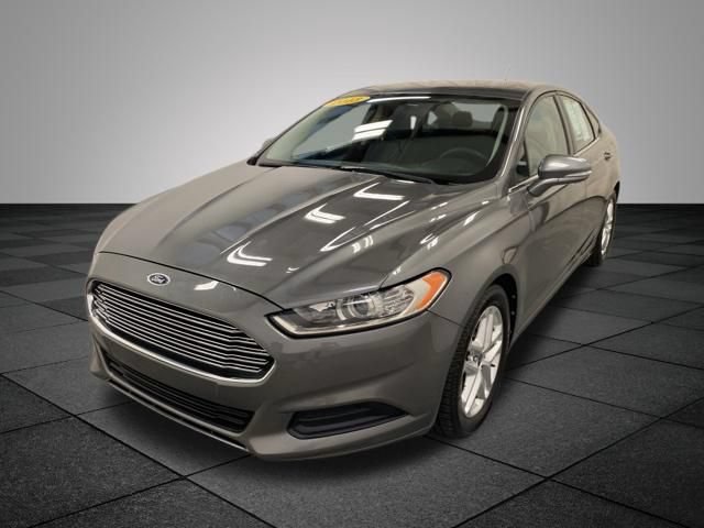 Used 2013 Ford Fusion SE FWD image 3