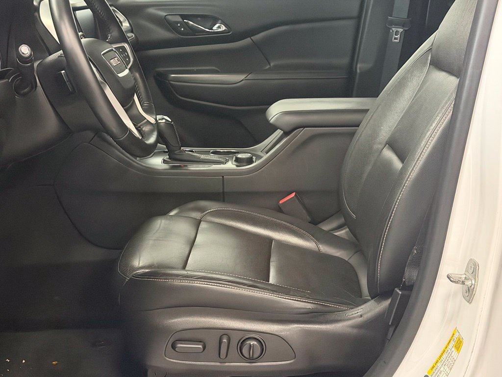 Used 2017 GMC Acadia SLT FWD image 12