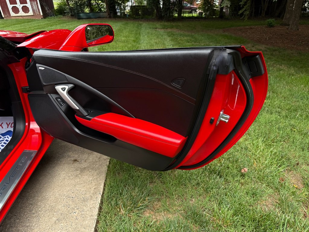 Used 2014 Chevrolet Corvette Stingray Convertible w/ 2LT Preferred Equipment Group RWD image 55