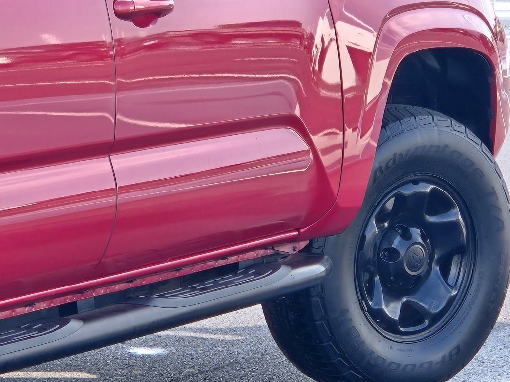 Used 2020 Toyota Tacoma SR AWD/4WD image 13