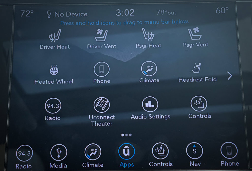 Used 2019 Chrysler Pacifica Limited w/ Tire & Wheel Group FWD image 19