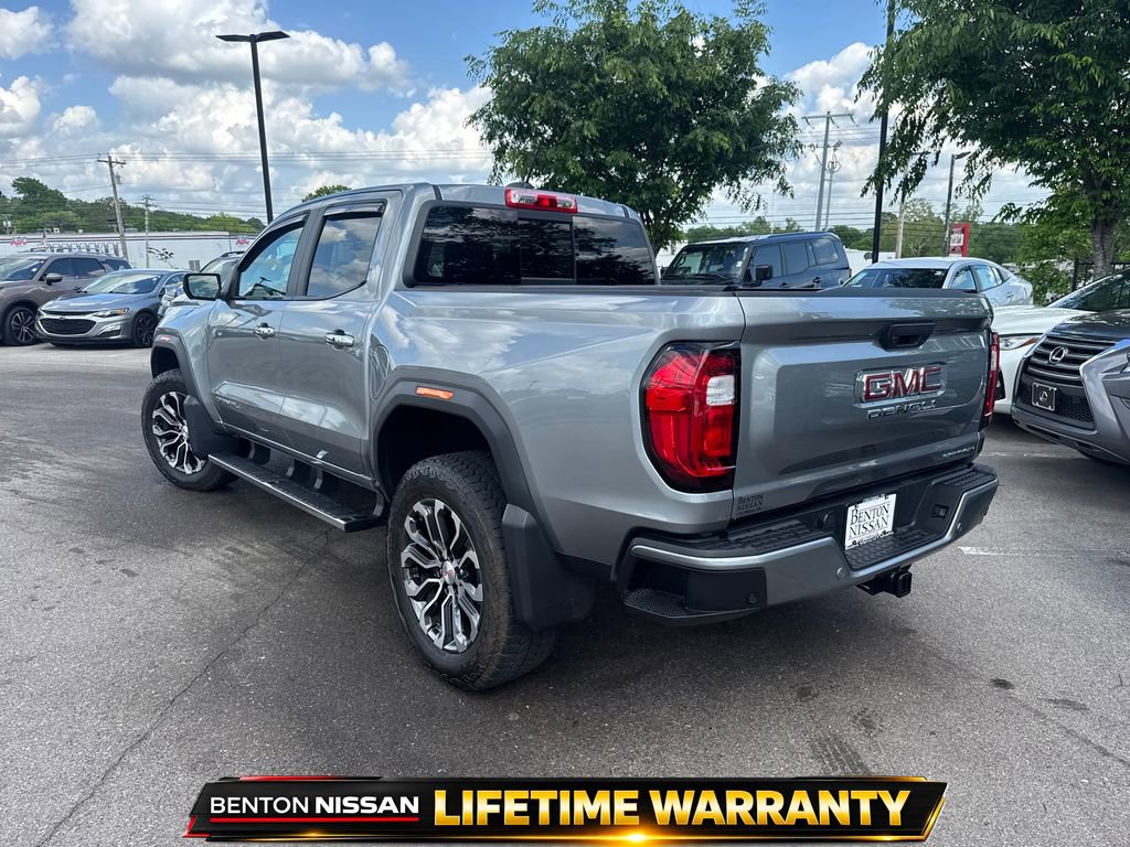 Used 2023 GMC Canyon Denali image 7