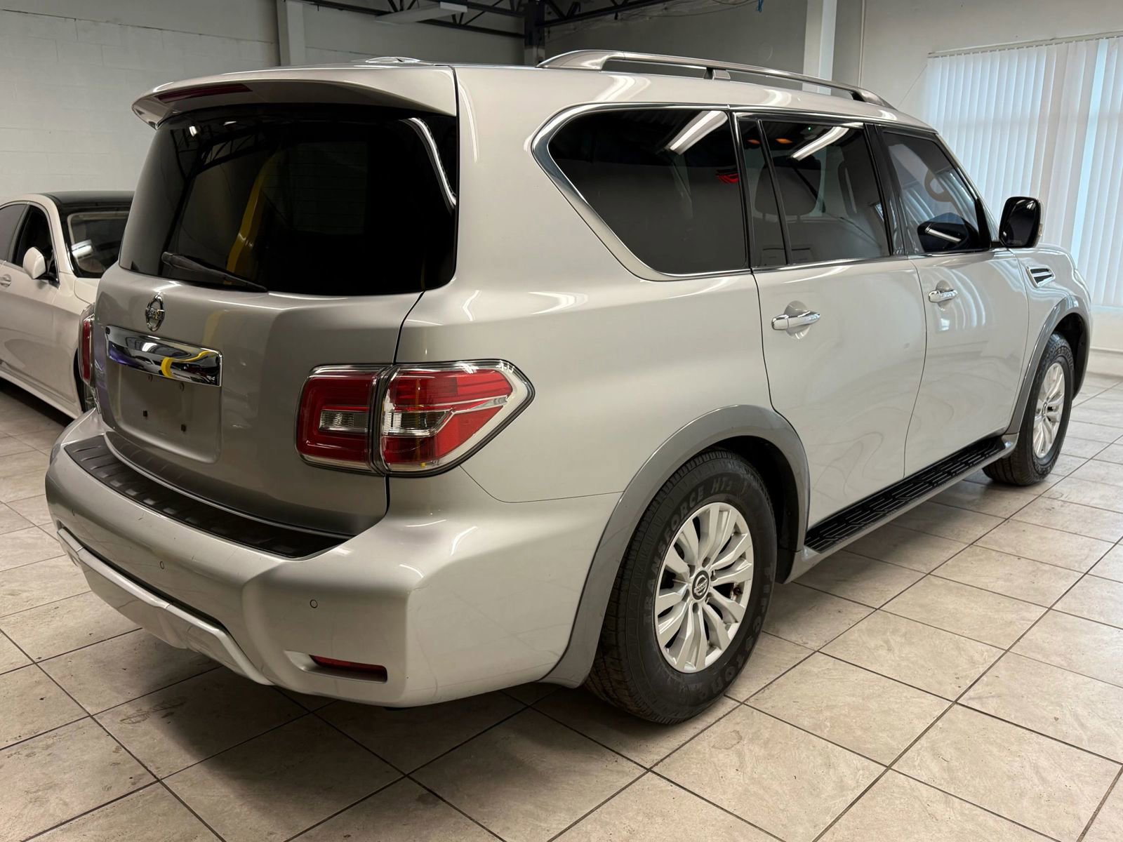 Used 2017 Nissan Armada SV w/ Driver Package AWD/4WD image 10