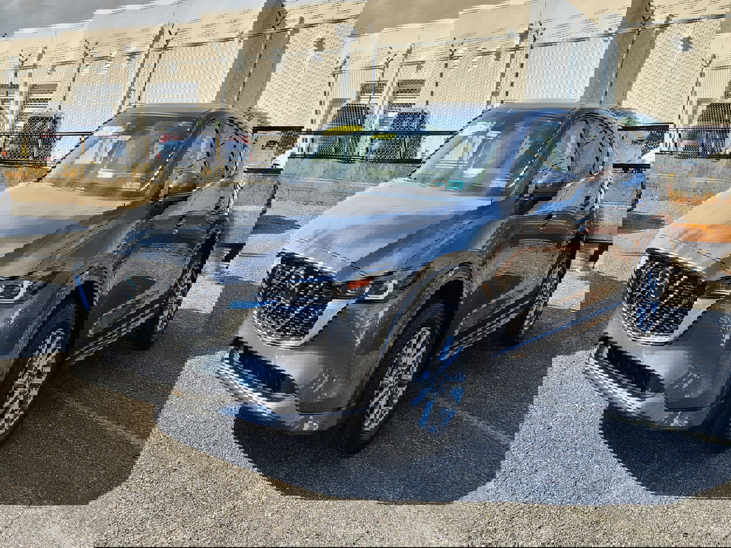 Used 2025 MAZDA CX-5 AWD 2.5 S w/ Preferred Package image 2