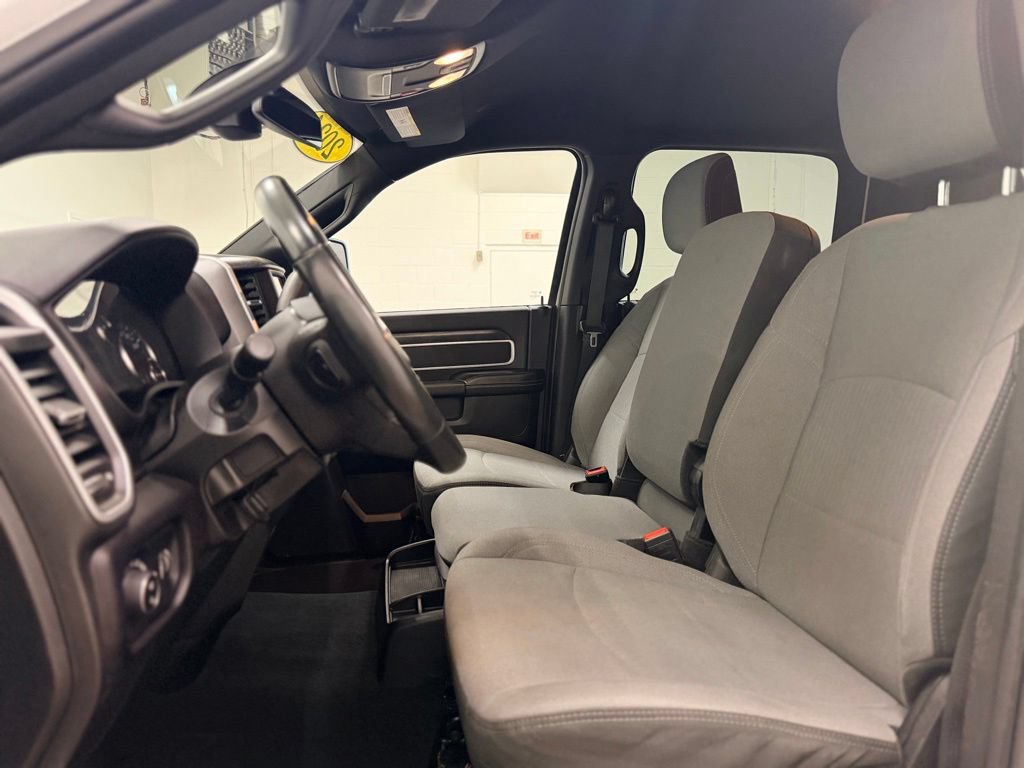 Used 2024 RAM 2500 Big Horn AWD/4WD image 11