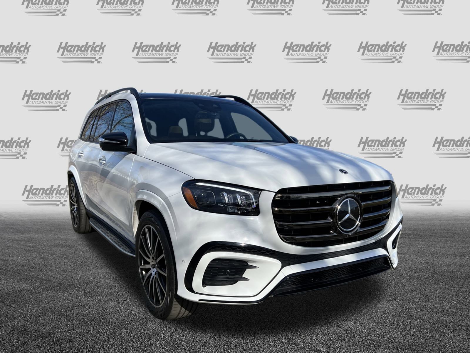 Certified 2025 Mercedes-Benz GLS 580 4MATIC image 2