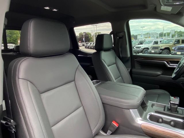 Used 2026 Chevrolet Silverado 1500 LT Trail Boss w/ LT Trail Boss Premium Package AWD/4WD image 20