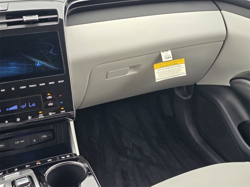 Used 2024 Hyundai Tucson Limited image 18