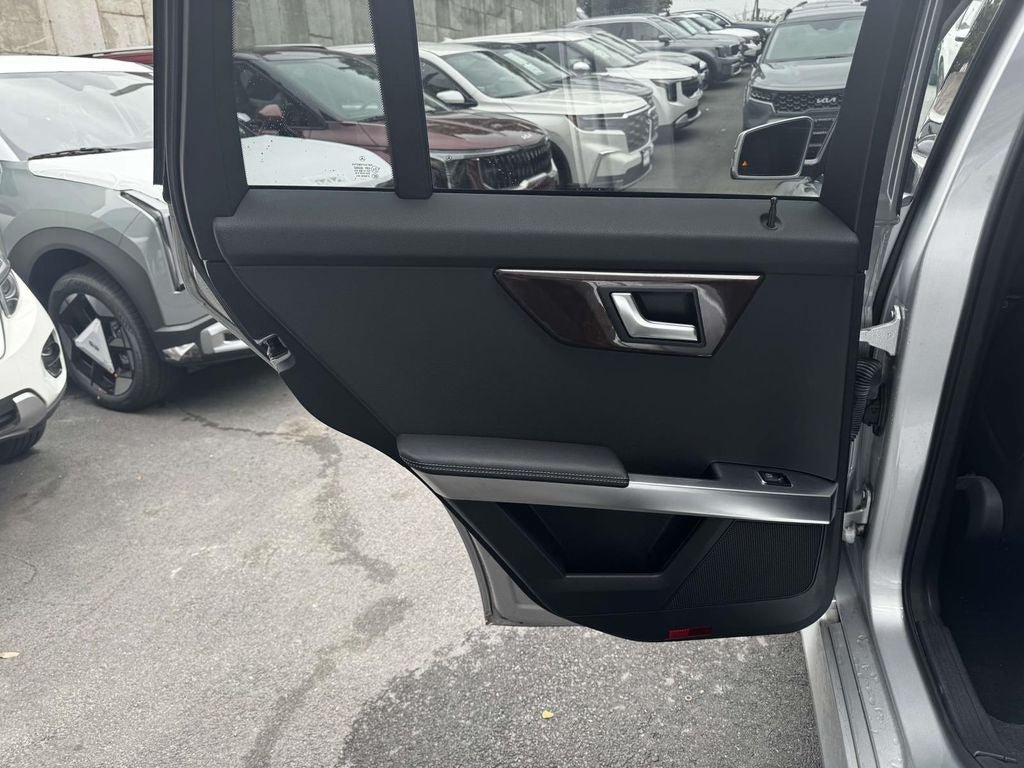 Used 2015 Mercedes-Benz GLK 350 4MATIC image 12