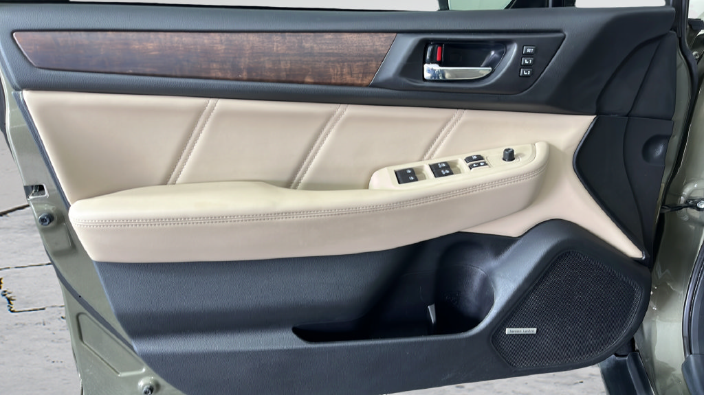 Used 2019 Subaru Outback 2.5i Limited w/ Popular Package #2 AWD/4WD image 13