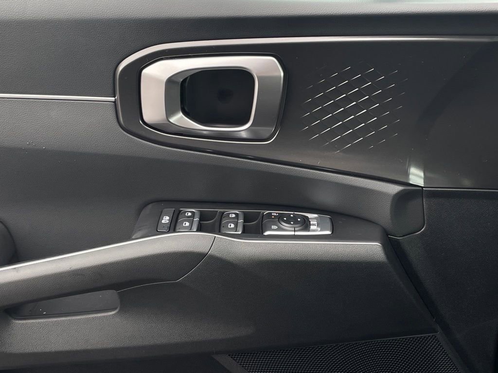 New 2026 Kia Sorento LX FWD image 19