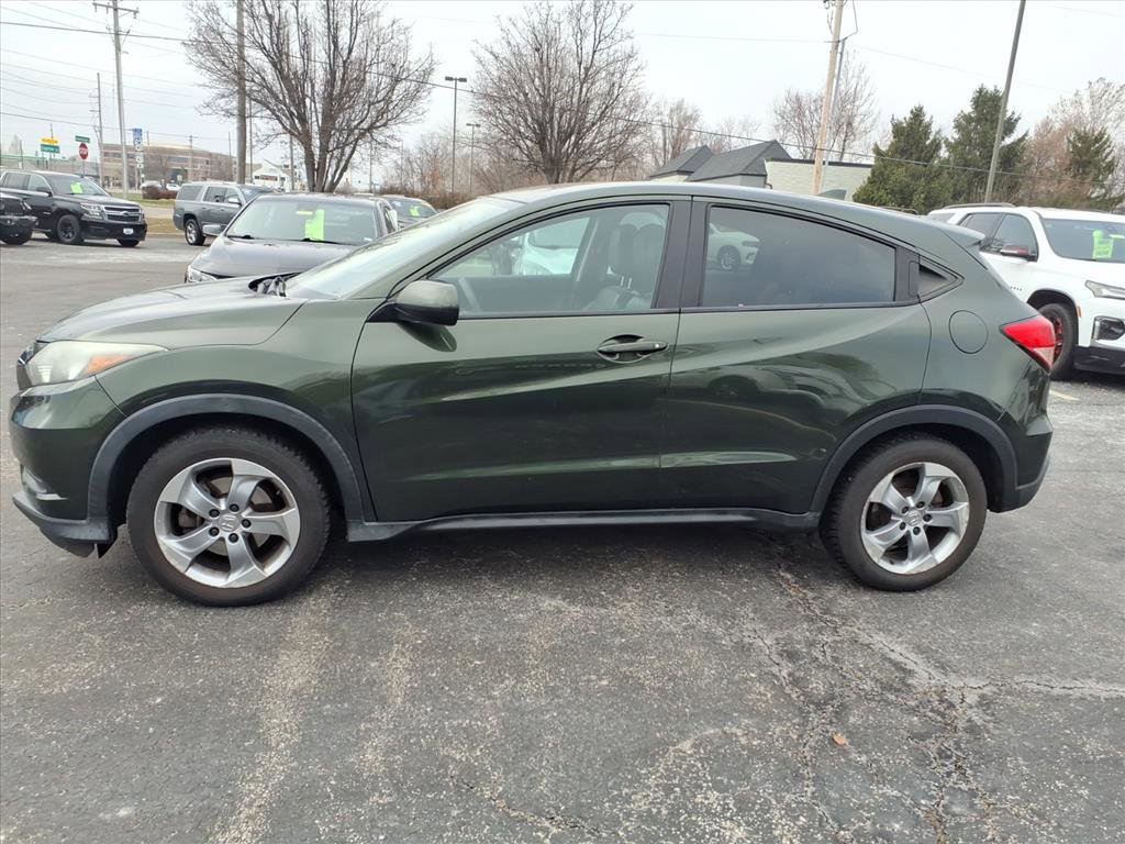 Used 2017 Honda HR-V LX image 32