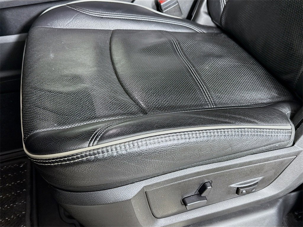 Used 2023 RAM 3500 Limited image 22