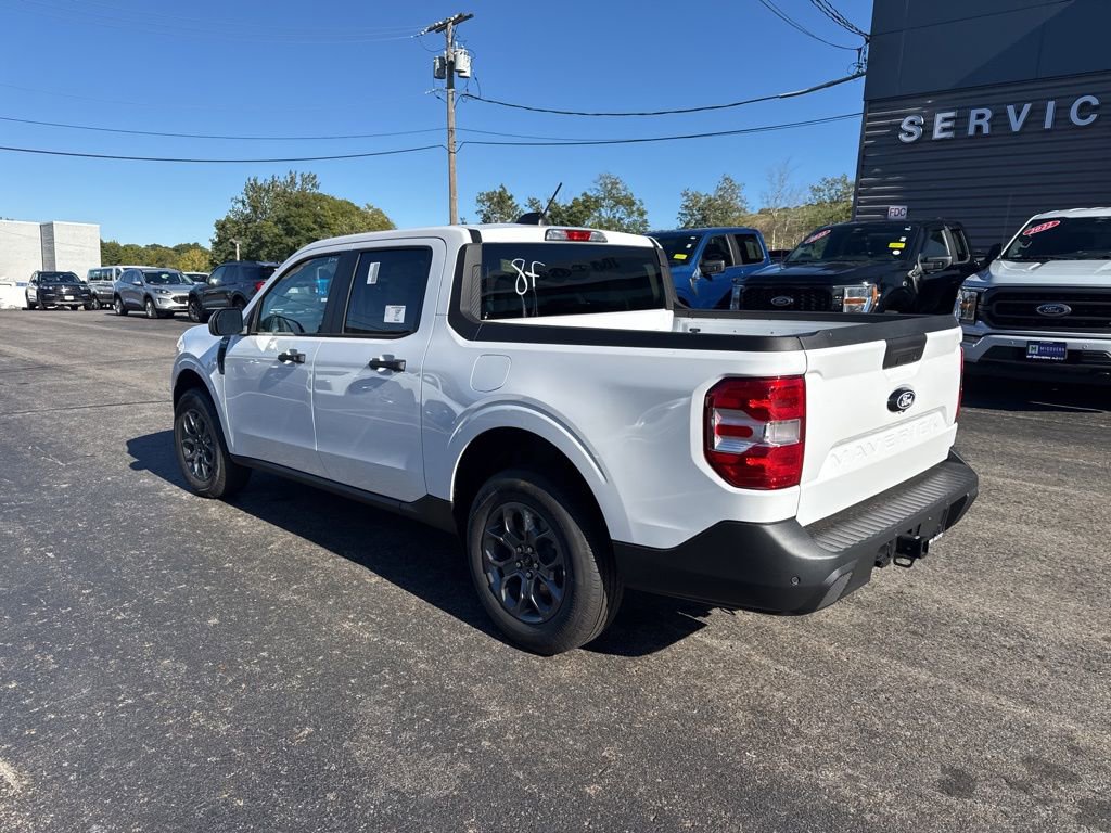 New 2025 Ford Maverick XLT image 8