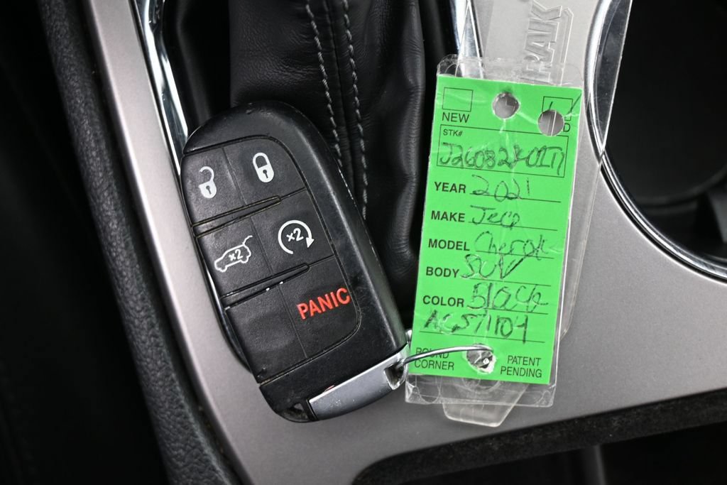 Used 2021 Jeep Grand Cherokee Limited RWD image 23