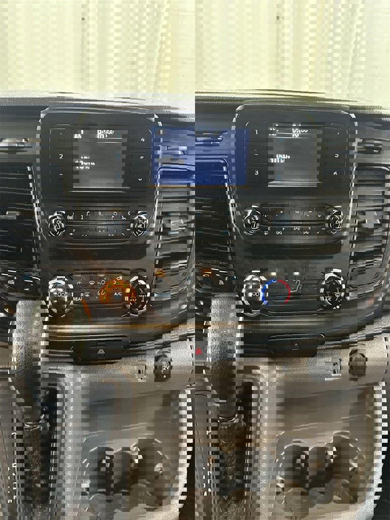 Used 2024 Ford Transit 250 Low Roof w/ Exterior Upgrade Package image 17