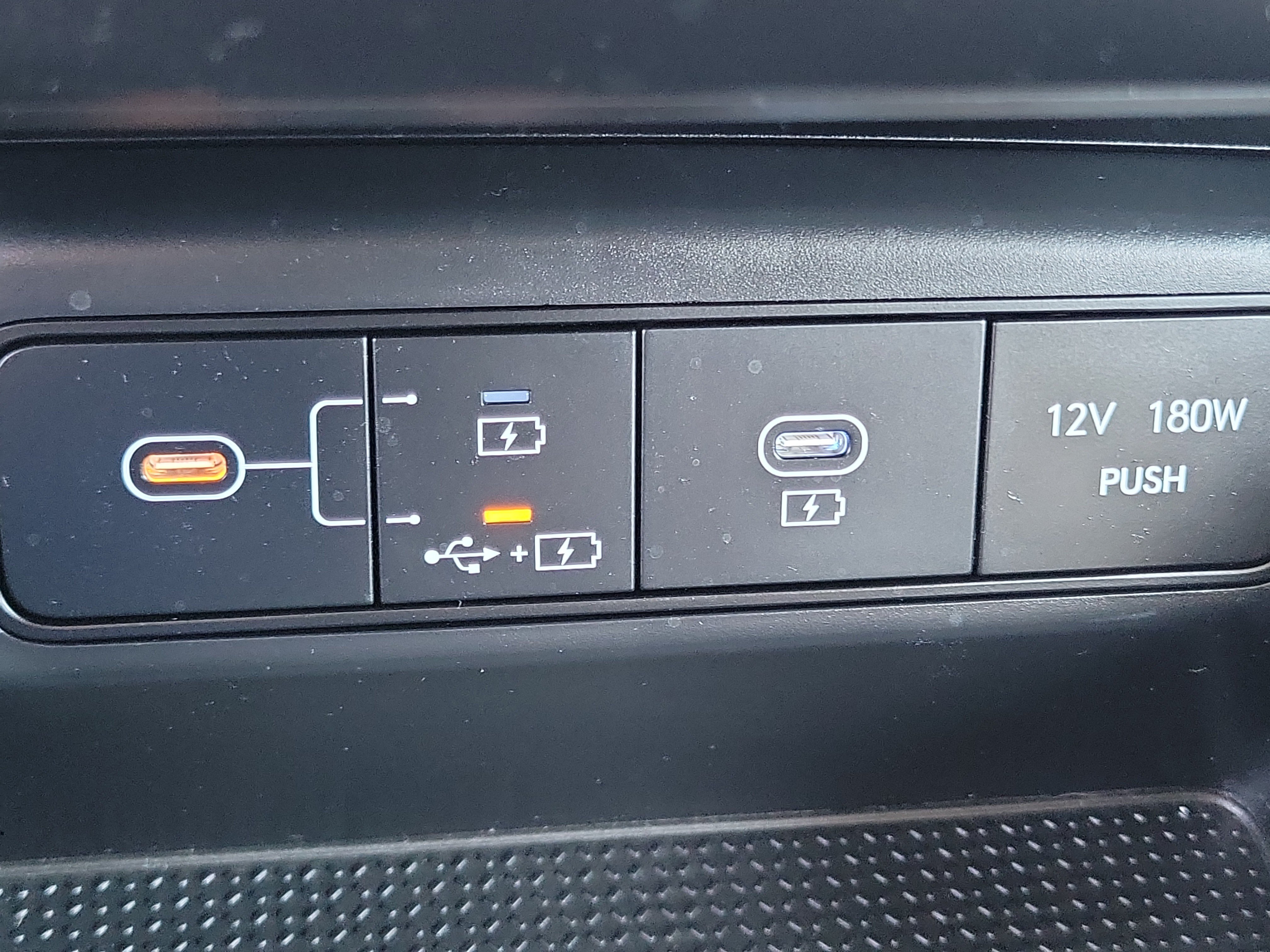 Certified 2025 Hyundai Tucson SE FWD image 15