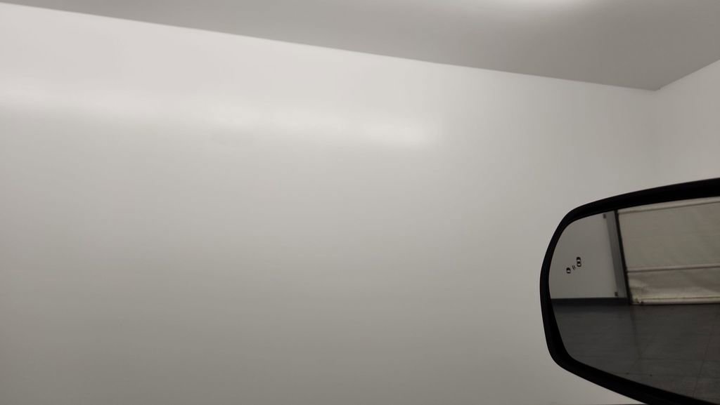 Used 2023 Ford Edge SEL image 20