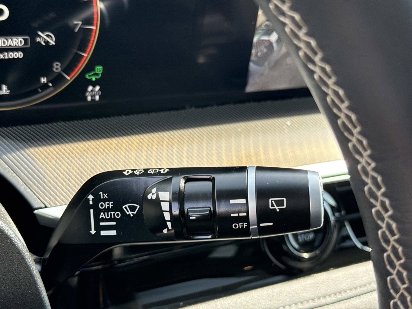 Used 2025 INFINITI QX80 Luxe AWD/4WD image 20