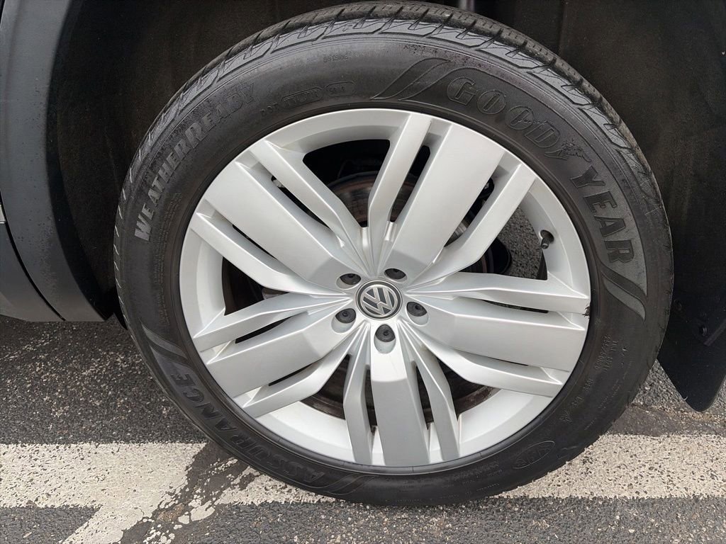 Used 2018 Volkswagen Atlas SEL Premium AWD/4WD image 11