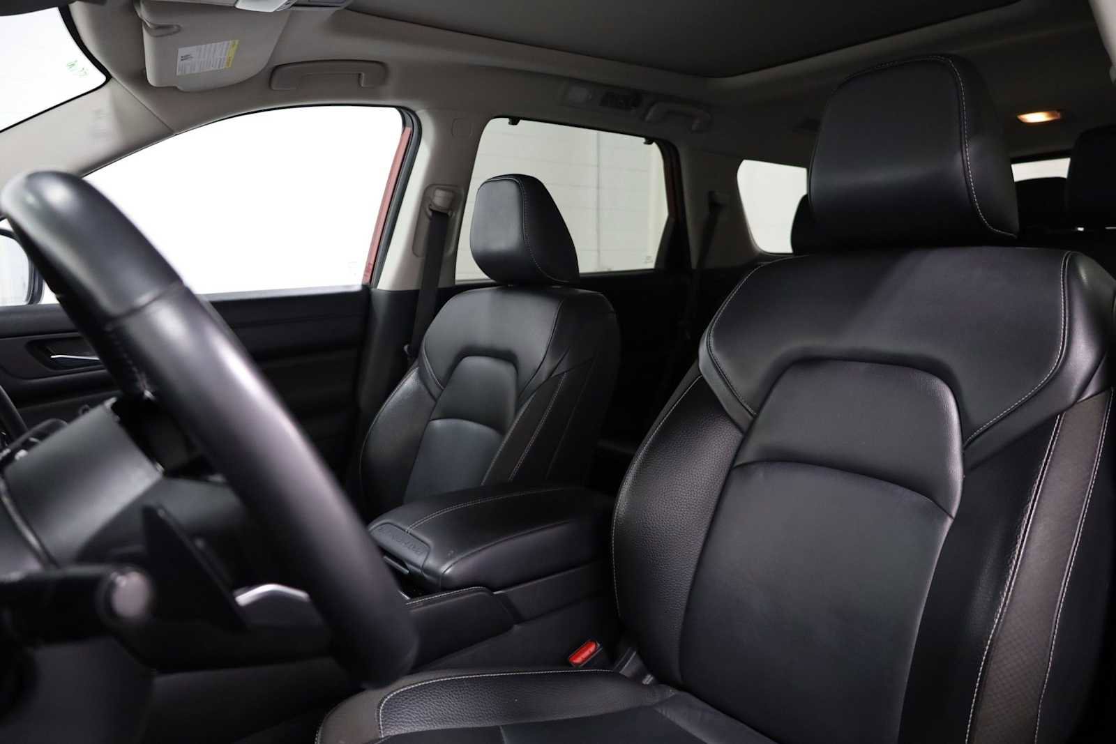 Used 2022 Nissan Pathfinder SL image 5