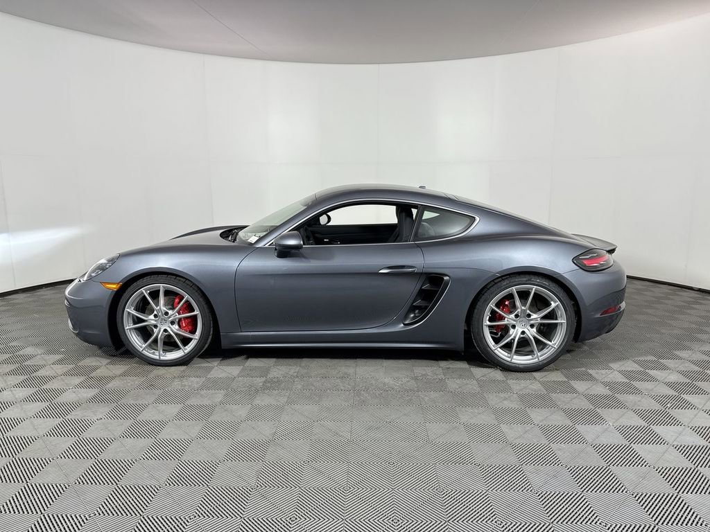 Used 2025 Porsche 718 Cayman S image 2