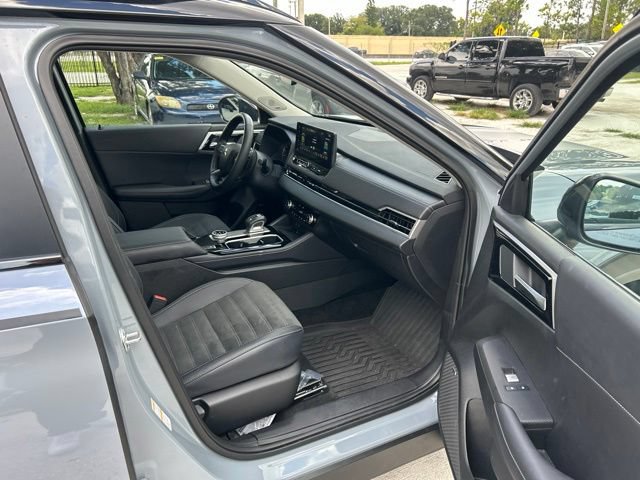 Used 2026 Mitsubishi Outlander LE AWD/4WD image 9
